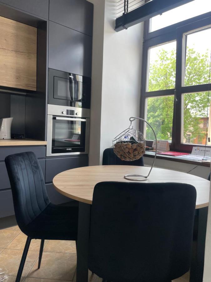 Apartament W Centrum Przy Studni 102M2 Leilighet Chełm Eksteriør bilde