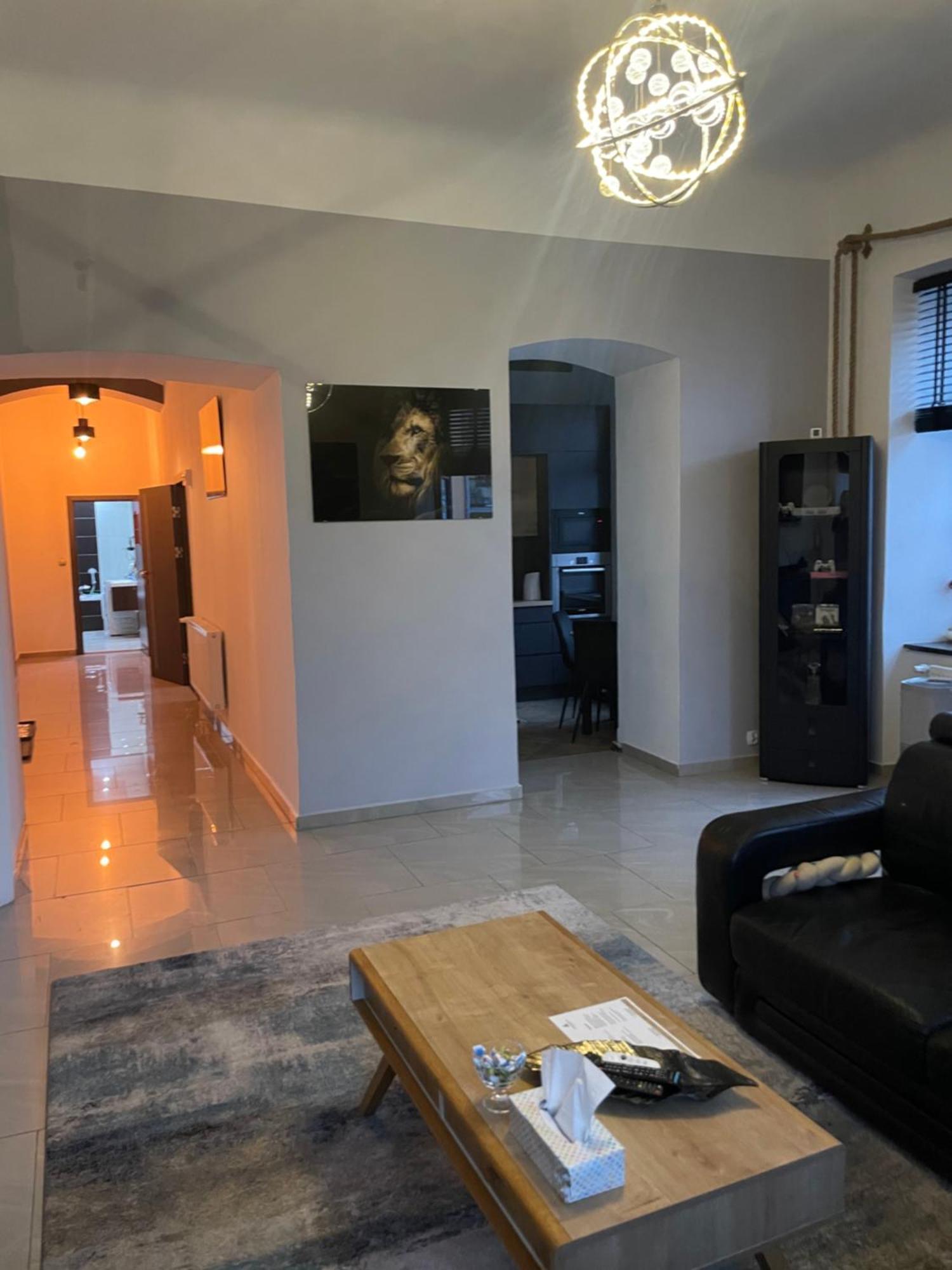 Apartament W Centrum Przy Studni 102M2 Leilighet Chełm Eksteriør bilde