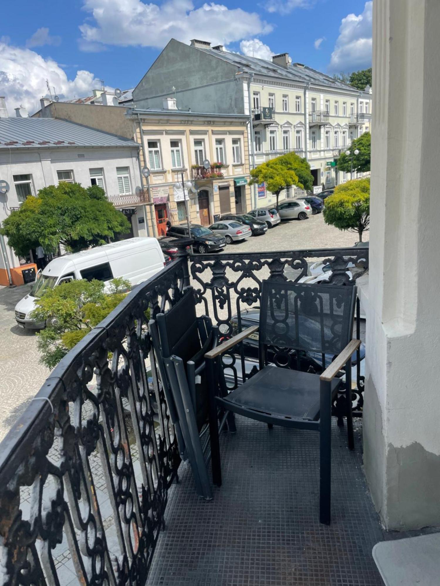 Apartament W Centrum Przy Studni 102M2 Leilighet Chełm Eksteriør bilde